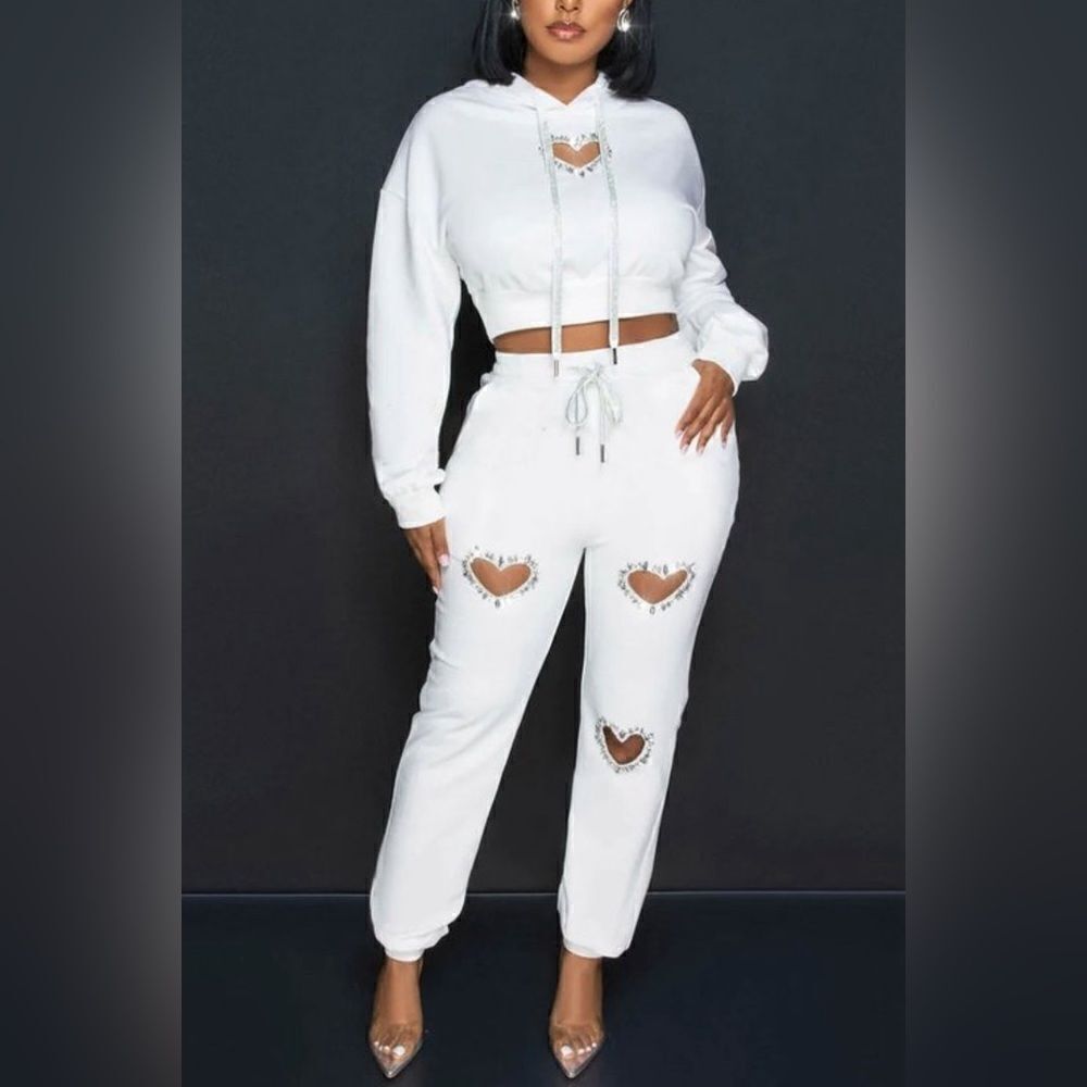 036. Rhinestones Heart Cut Out 2 Piece Set- White